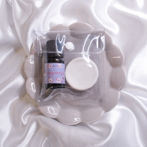 ポーチ入りアロマセット