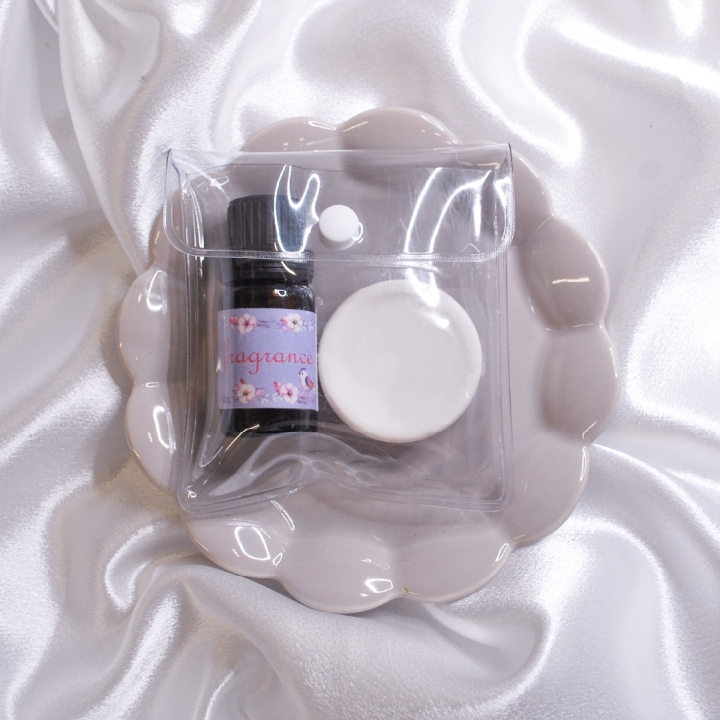 ポーチ入りアロマセット