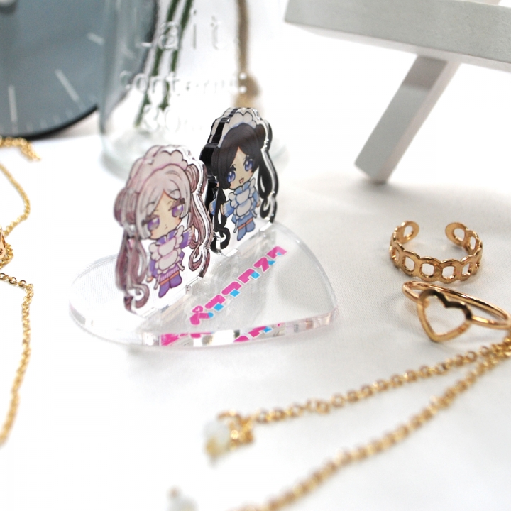 ペアアクリルスタンド（台座印刷あり）