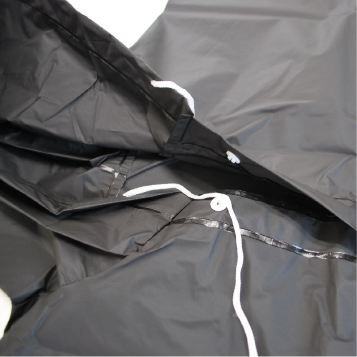 ポーチ付きレインポンチョ