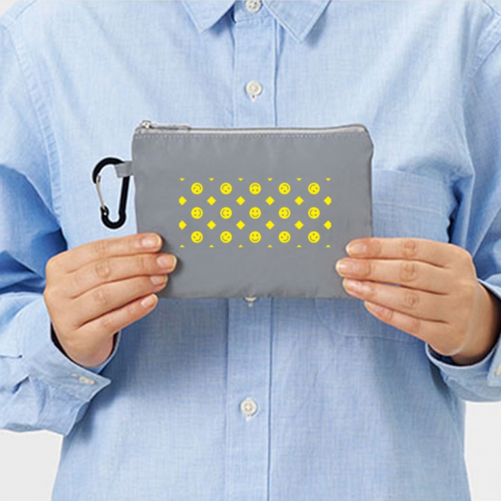 カラビナ付リフレクターポーチM